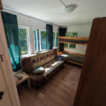 Mikutiku Lesne Nad Morzem * 미코세보